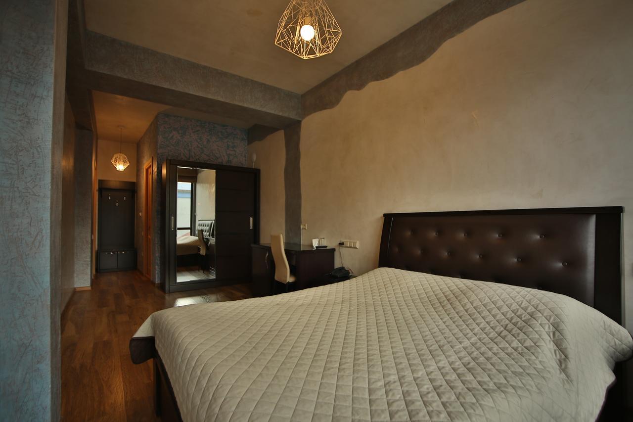 Hotel Wine Palace Tbilisi Exteriör bild