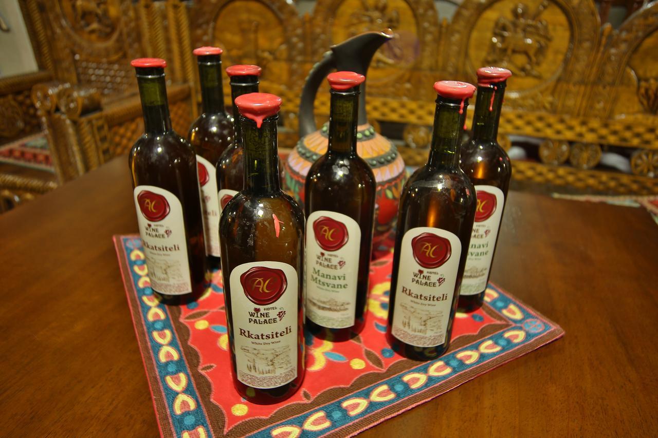 Hotel Wine Palace Tbilisi Exteriör bild