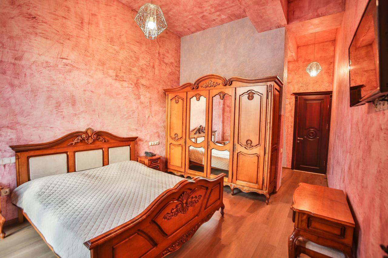 Hotel Wine Palace Tbilisi Exteriör bild